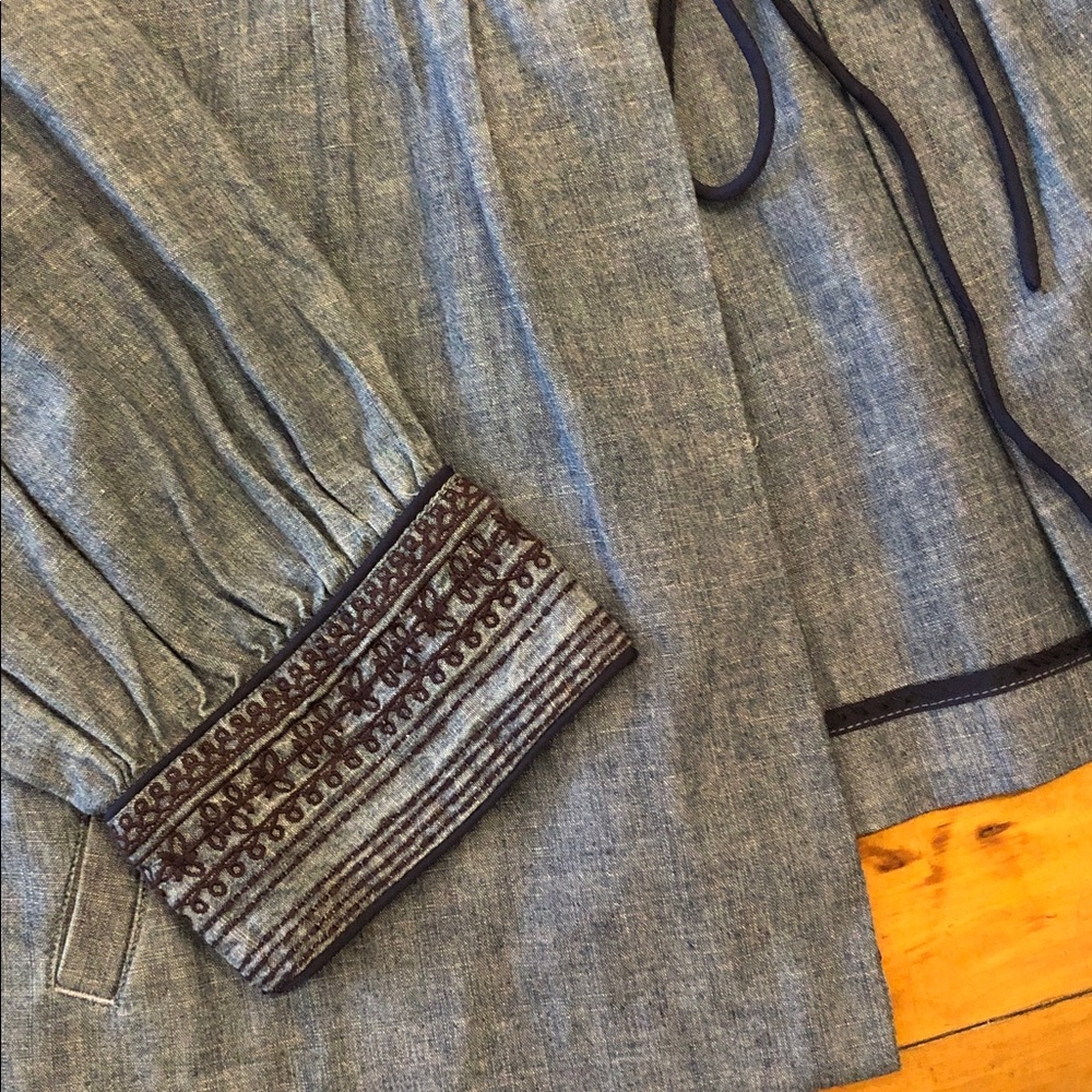 Loft Blouse - Picture 2 of 3